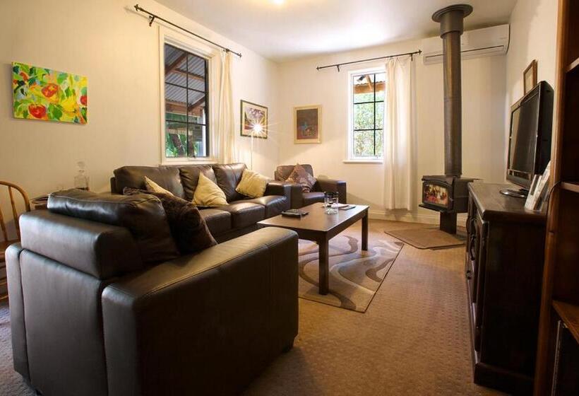 Amy S House Bed & Breakfast