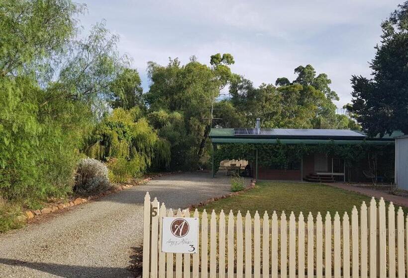 Amy S House Bed & Breakfast