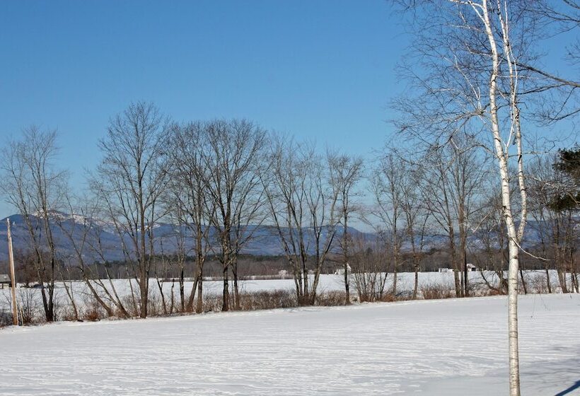 مبيت وإفطار Old Saco Inn