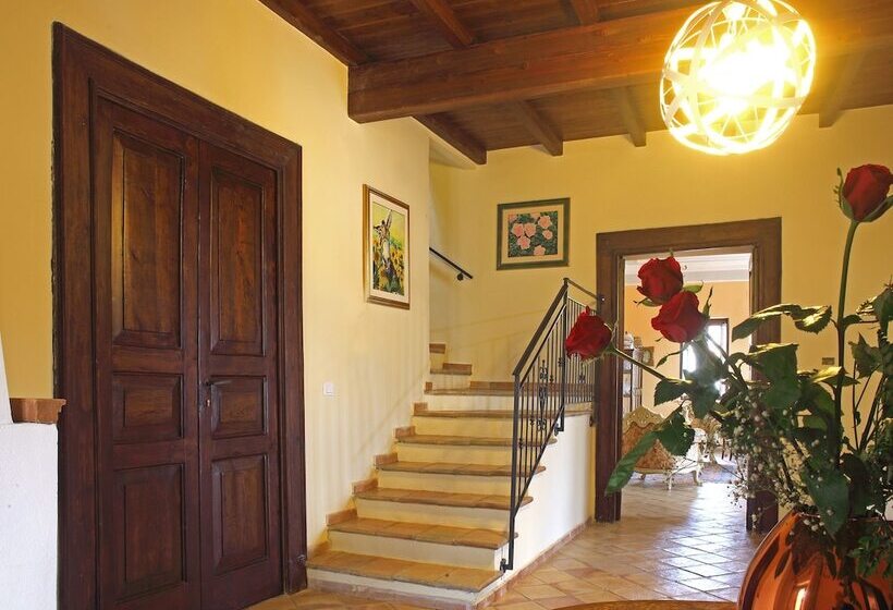 צימר Palazzo Madeo   Residenza D Epoca