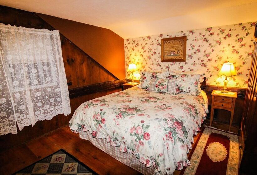 مبيت وإفطار The Nutmeg Inn