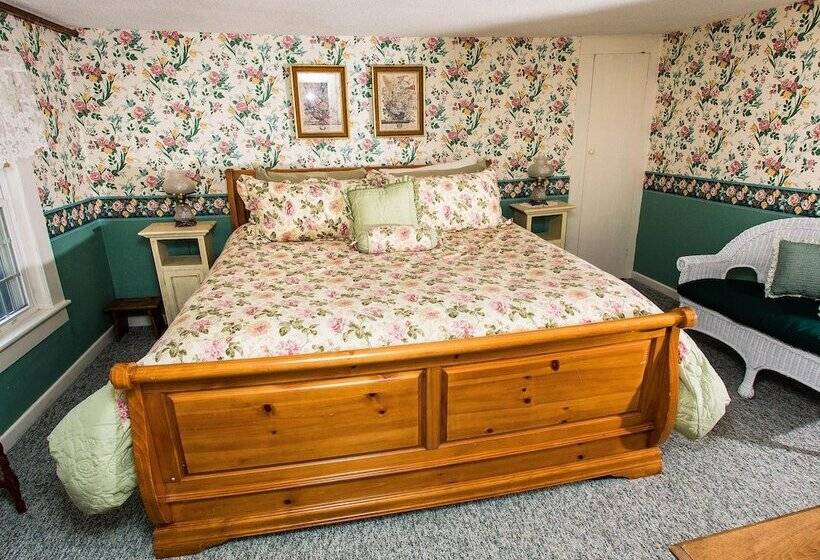 مبيت وإفطار The Nutmeg Inn