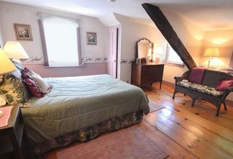 مبيت وإفطار The Nutmeg Inn