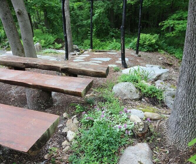 مبيت وإفطار The Nutmeg Inn