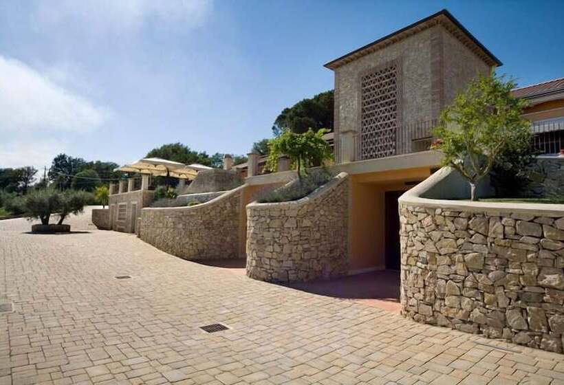 مبيت وإفطار Vallantica Resort & Spa