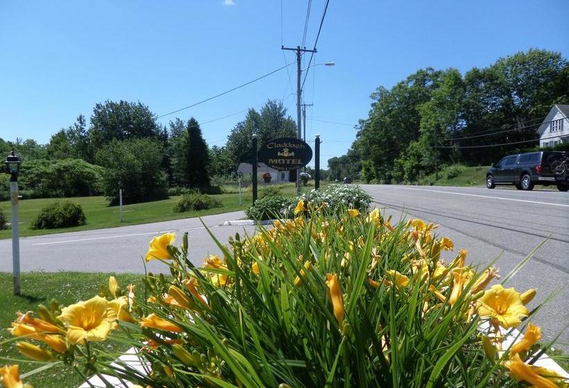 Claddagh Motel & Suites