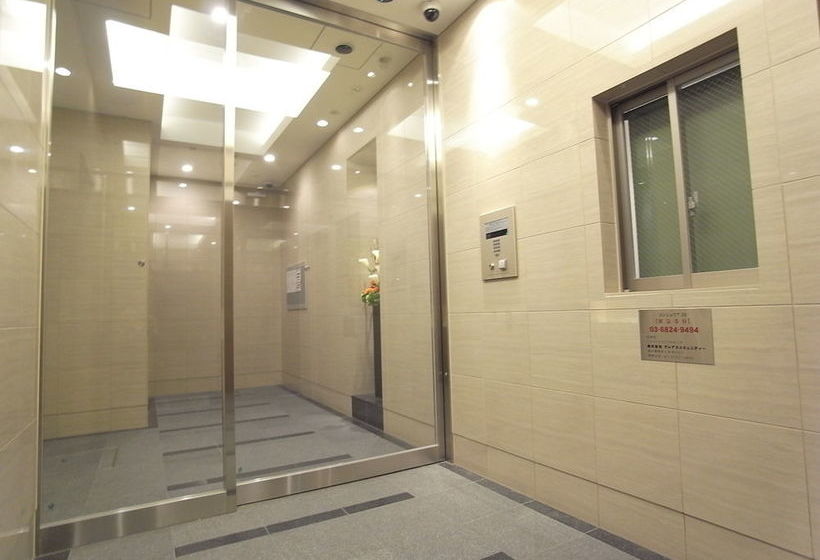 Concieria Shimbashi Crossia