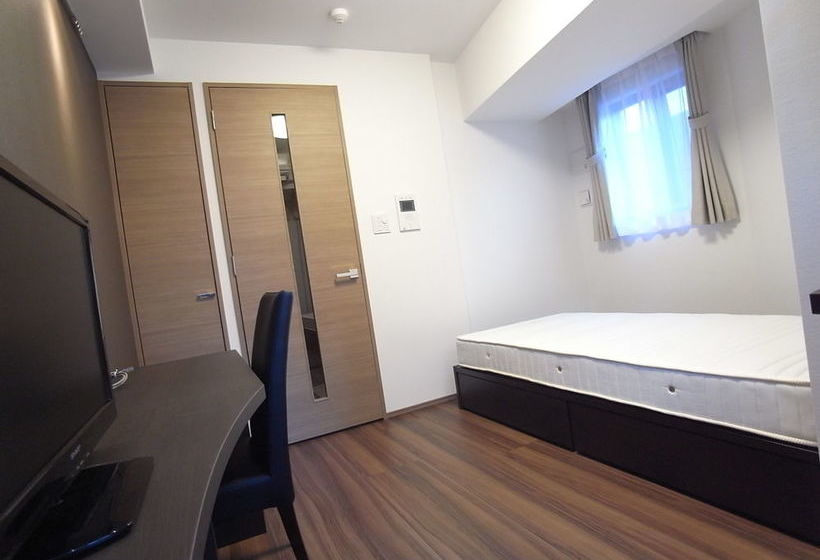 Concieria Shimbashi Crossia