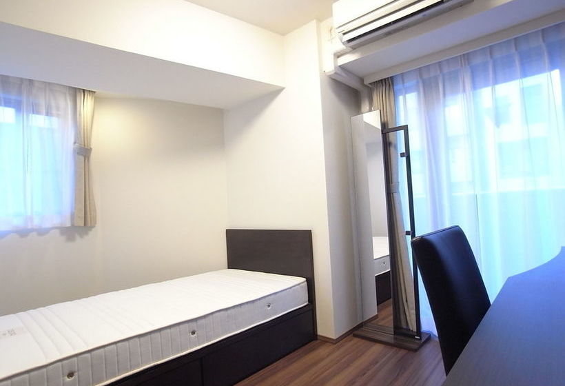 Concieria Shimbashi Crossia