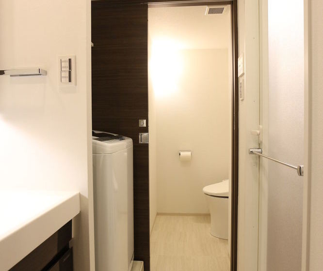 Concieria Shimbashi Crossia