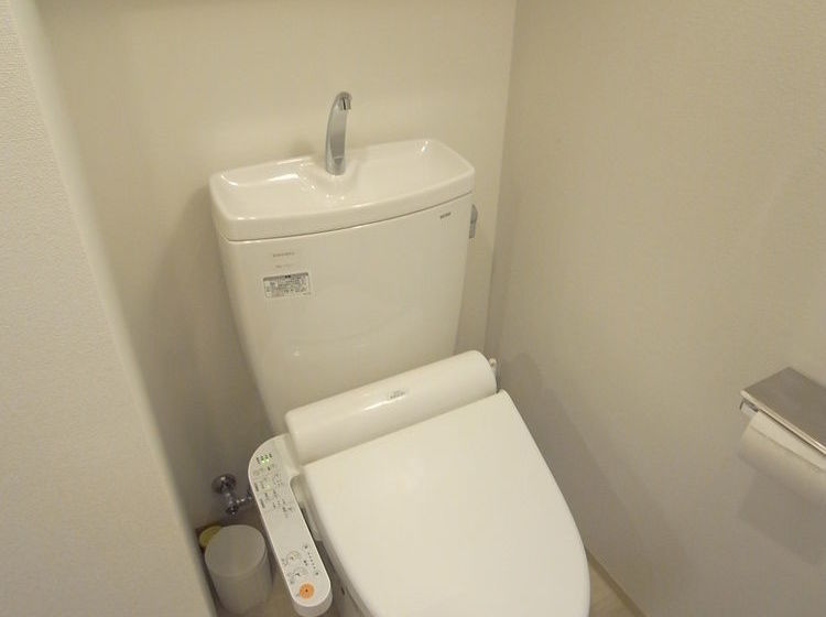 Concieria Shimbashi Crossia