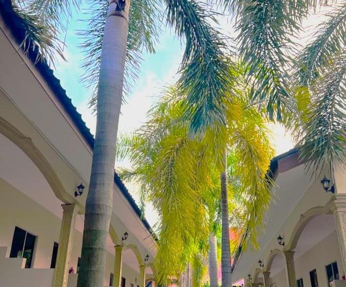 Dhania Cenang Beach Motel