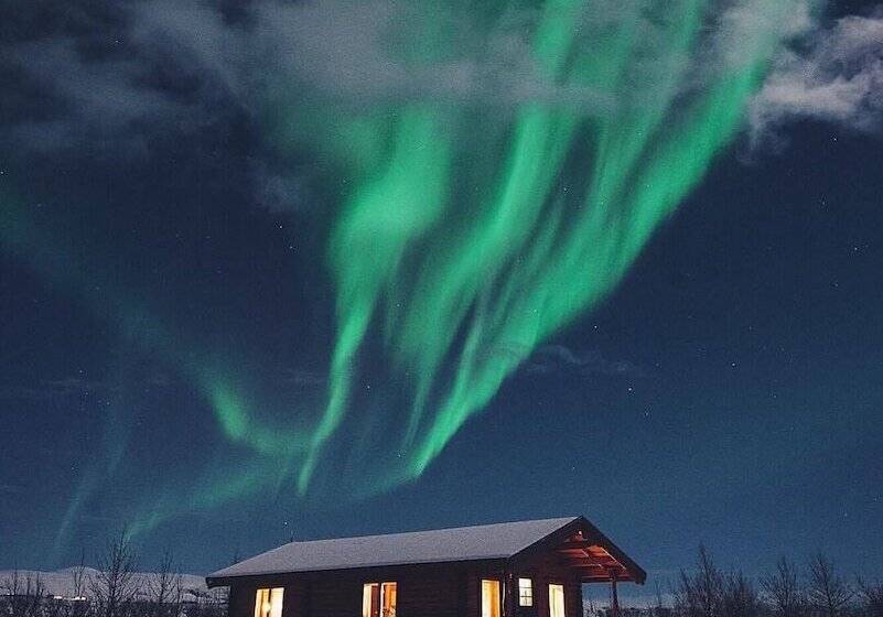 Hellisholar Cottages