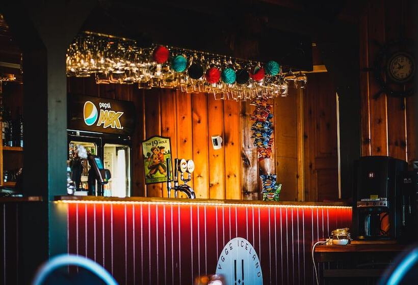 Hellisholar Cottages