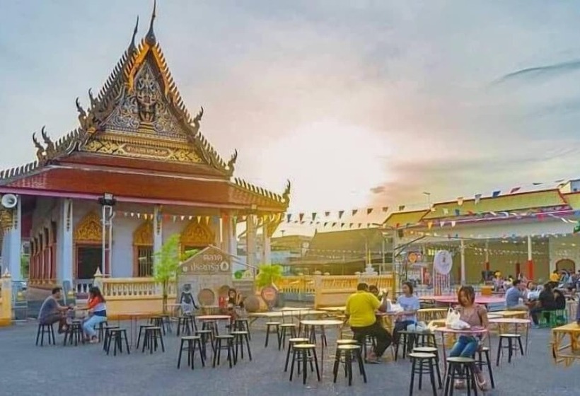 בית מלון כפרי 100 Islands Resort & Spa