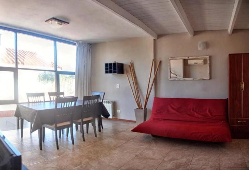 Отель Apartamentos Andrea