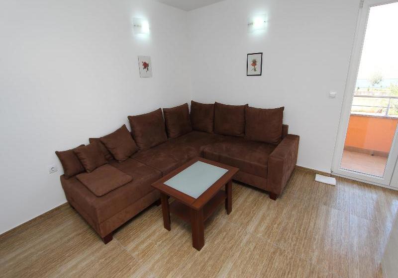 酒店 Apartments Hanna