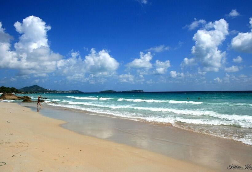 Отель Ubox Samui Hostel Chaweng Beach