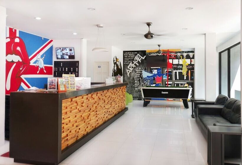 Отель Ubox Samui Hostel Chaweng Beach