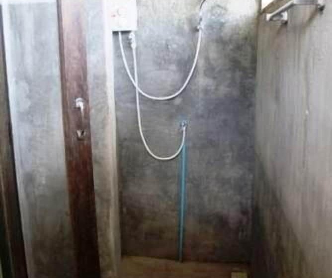 בית מלון כפרי Baan Taayaay