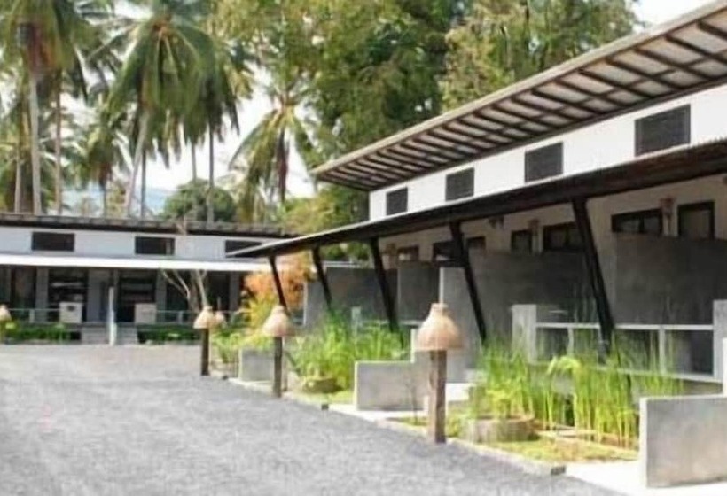 בית מלון כפרי Baan Taayaay