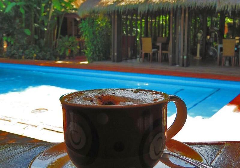 فندق Baanpong Lodge