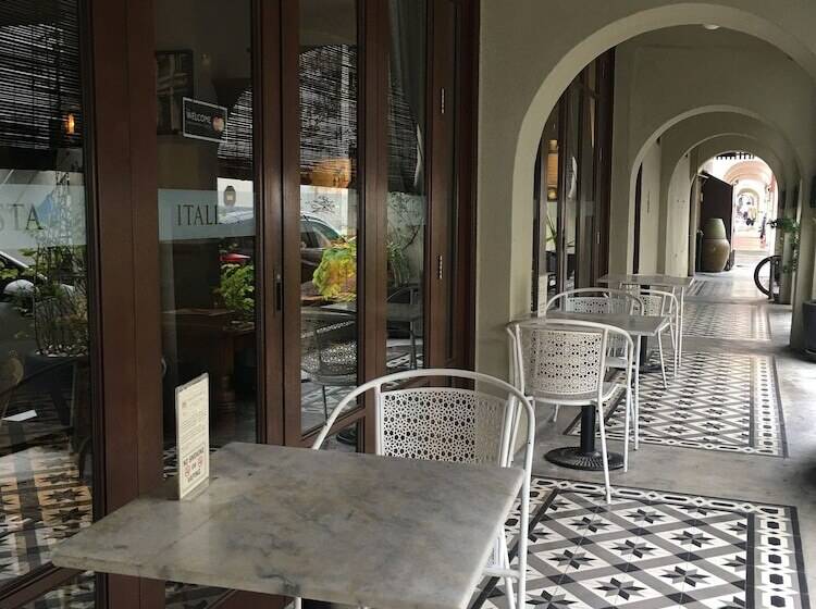 בית מלון כפרי Campbell House