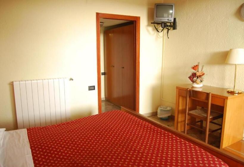 Отель Cantalodole