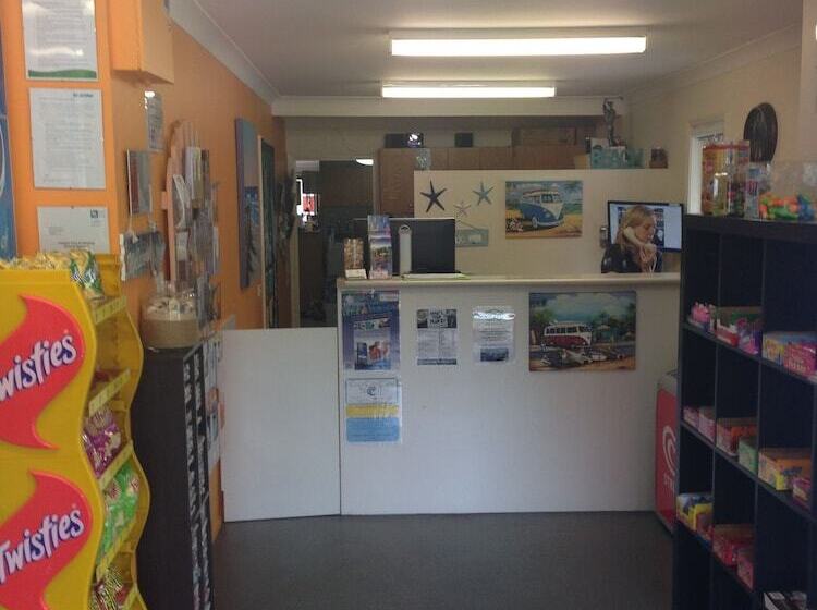 בית מלון כפרי Canton Beach Holiday Park