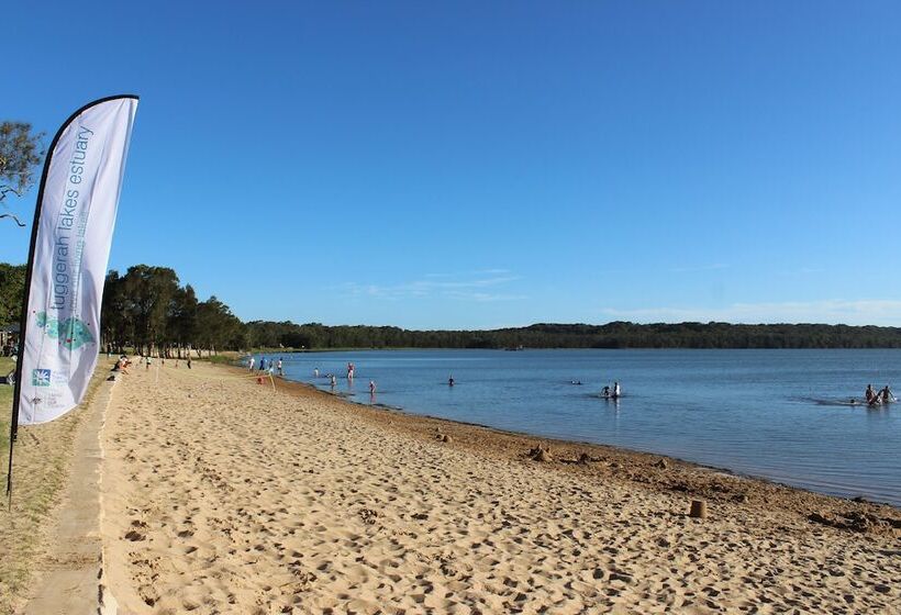 בית מלון כפרי Canton Beach Holiday Park