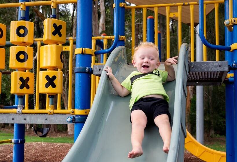 בית מלון כפרי Canton Beach Holiday Park