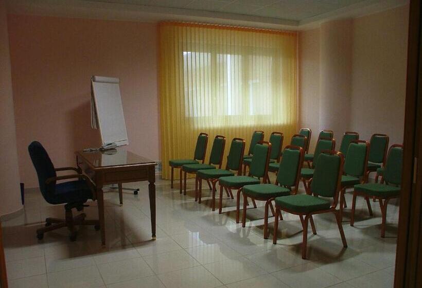 Отель Centro Di Spiritualita Padre Pio