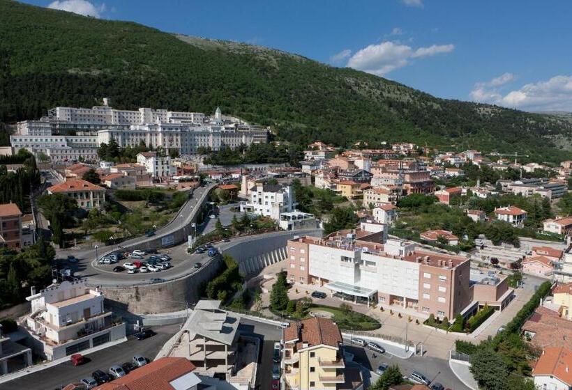 Отель Centro Di Spiritualita Padre Pio