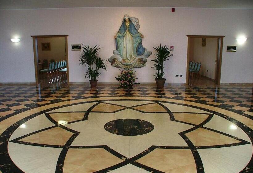 Отель Centro Di Spiritualita Padre Pio