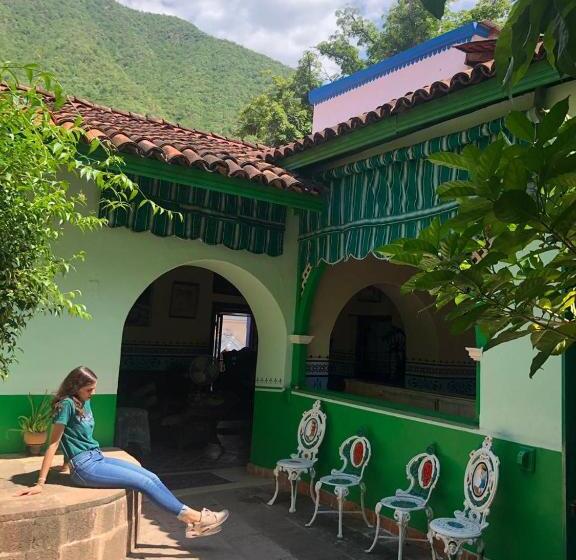 فندق Copper Canyon Riverside Lodge