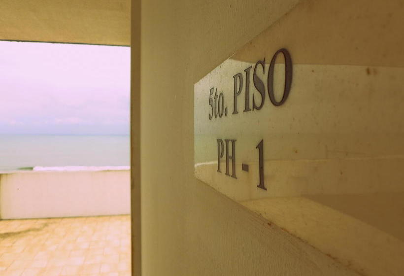 هتل Costa Paraiso