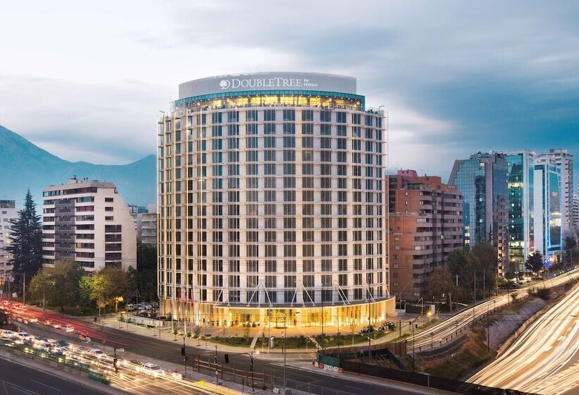 Отель Doubletree By Hilton Santiago Kennedy