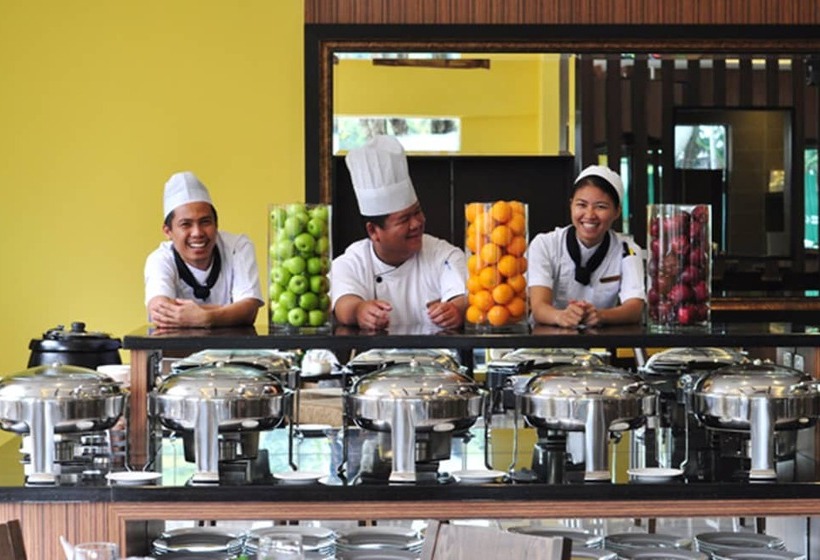 בית מלון כפרי Dreamtel Kota Kinabalu