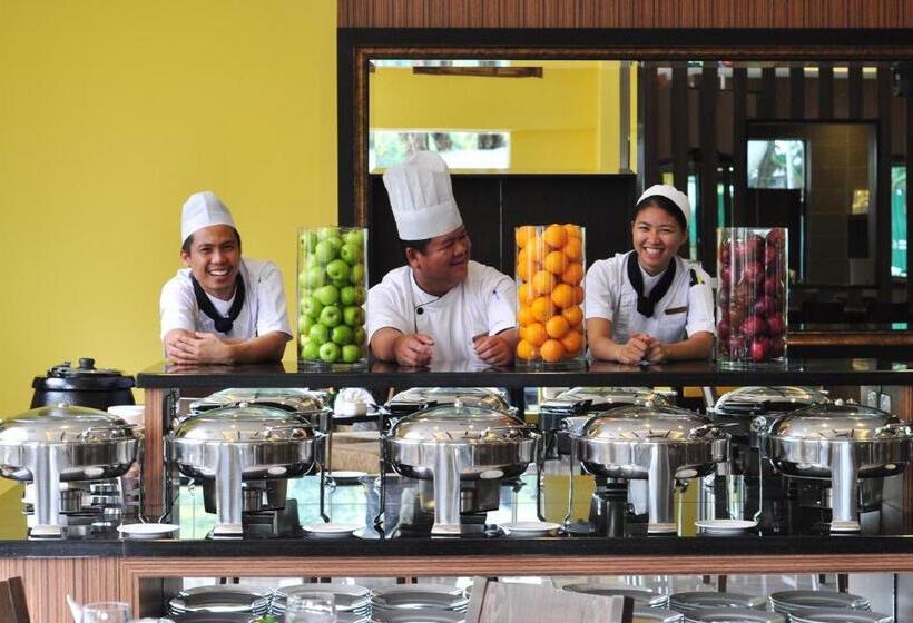 בית מלון כפרי Dreamtel Kota Kinabalu