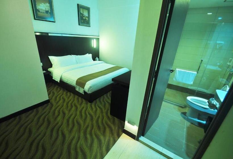 בית מלון כפרי Dreamtel Kota Kinabalu