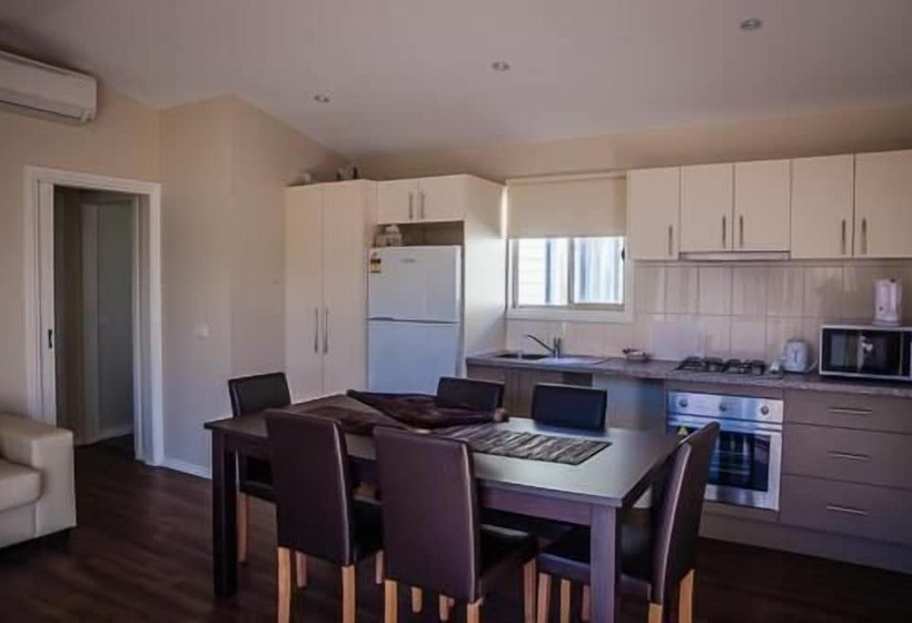 فندق Dromana Holiday & Lifestyle Village