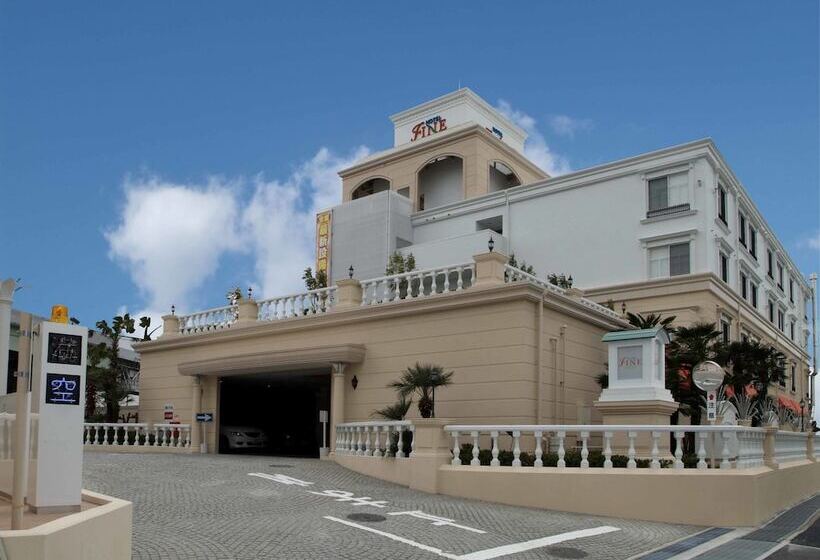 Отель Fine Garden Toyonaka Osaka Interntl Airport - Adults Only