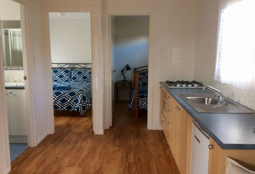 호텔 Gladstone Caravan Park  South Australia