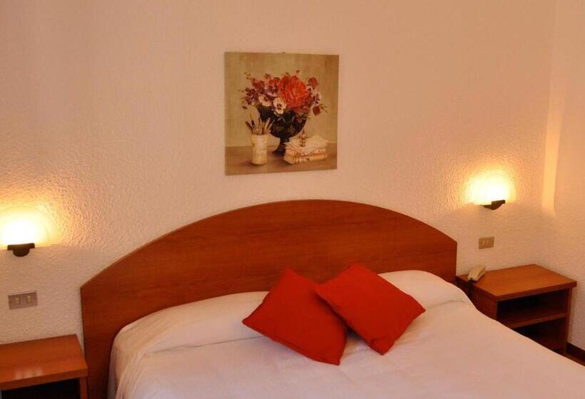 בית מלון כפרי Golf