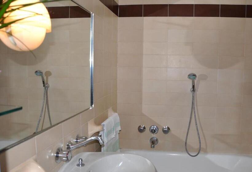 בית מלון כפרי Golf