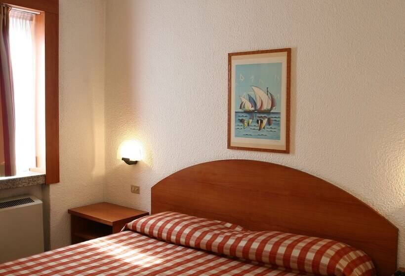 בית מלון כפרי Golf