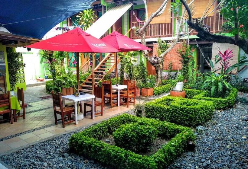 فندق Hostal Capurgana