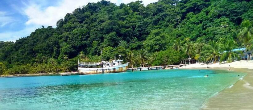 فندق Hostal Capurgana