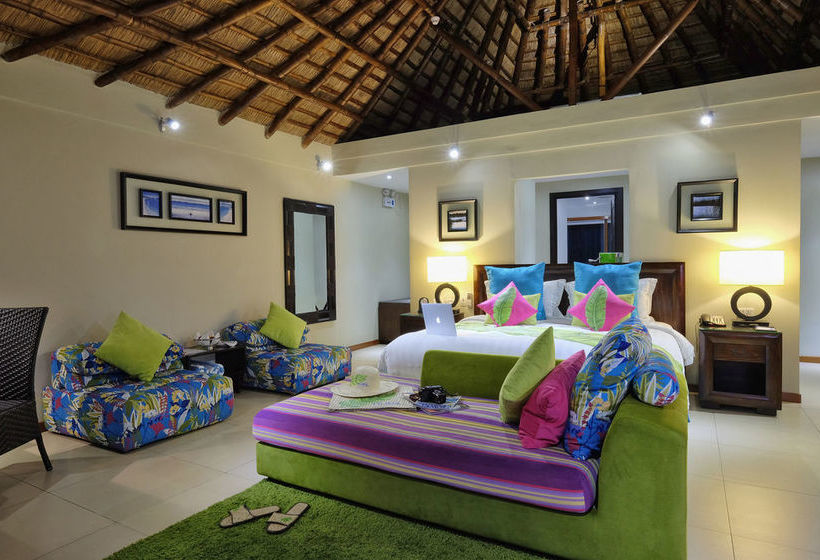 هتل Huma Island Resort & Spa