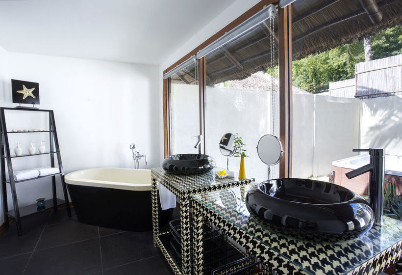 هتل Huma Island Resort & Spa